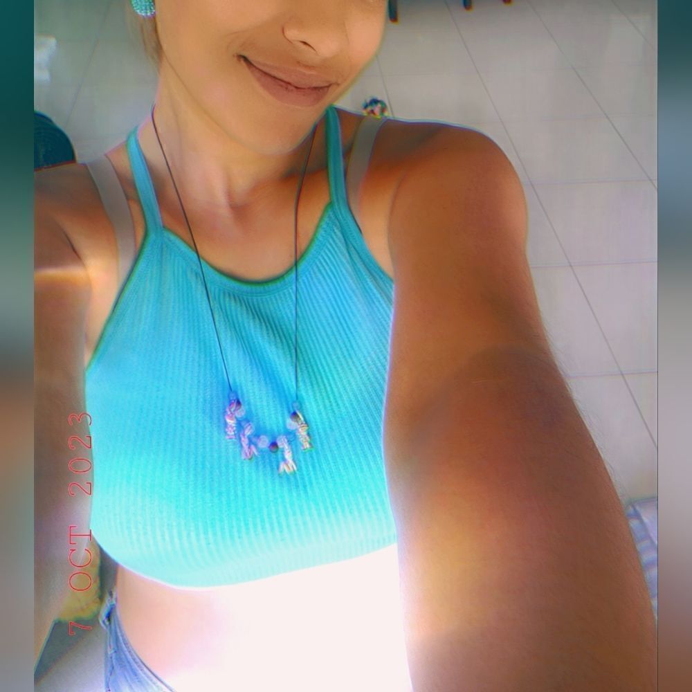 COPY -blue crop Top - Picture 4 of 11